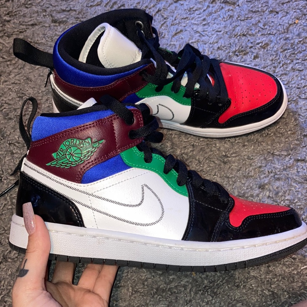 jordan 1 mid